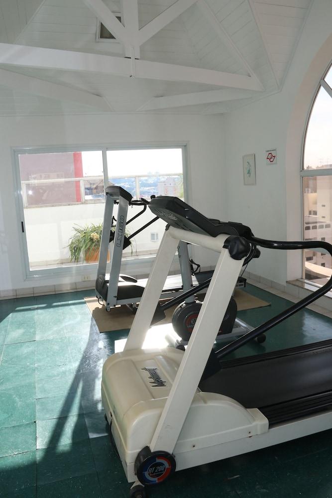 Vitoria Hotel Residence Newport Campinas  Buitenkant foto